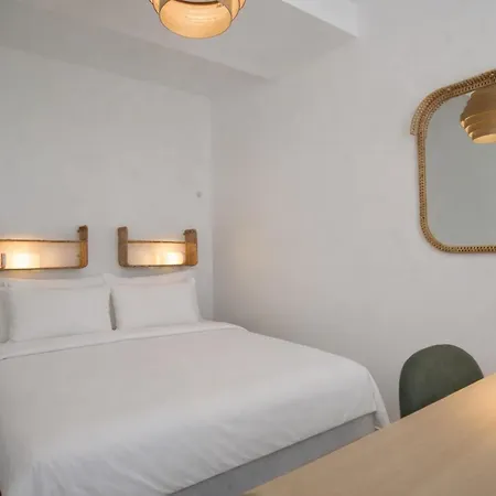 Bright Modern With Shared Garden Near Metro *