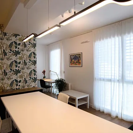شقة Bright Modern With Shared Garden Near Metro